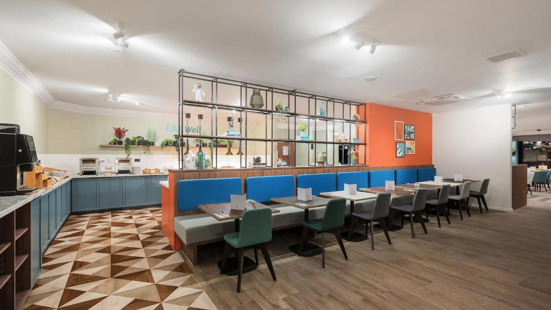 Holiday Inn York By Ihg Hotel